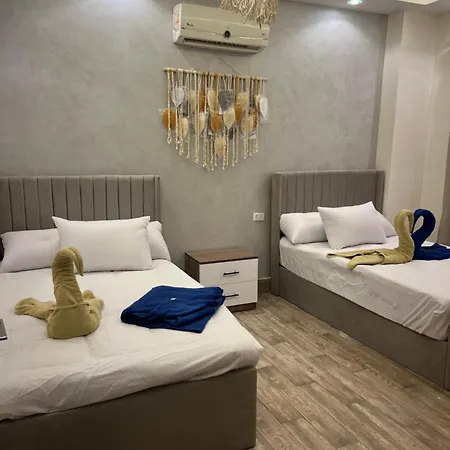 Small Lovely Cheerful Apartment Close To El Gouna