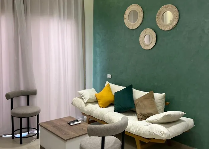 Small Lovely Cheerful Close To El Gouna *